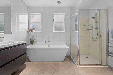 Photo of property in 2 Hulse Avenue, Sandringham, Auckland, 1025