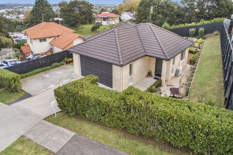 Photo of property in 21 Index Place, Manurewa, Auckland, 2105