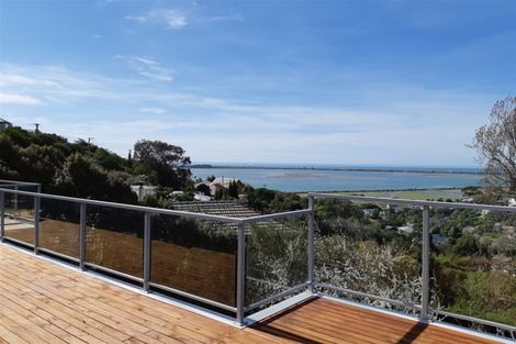 Photo of property in 93 Mount Pleasant Road, Mount Pleasant, Christchurch, 8081