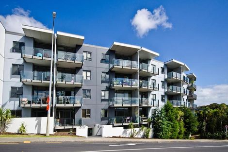 Photo of property in 2h/6 Piwakawaka Street, Eden Terrace, Auckland, 1010