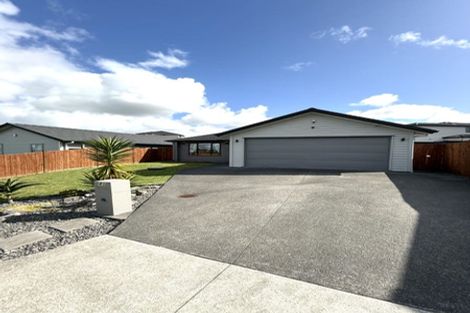 Photo of property in 40 Melgran Avenue, Papakura, 2110