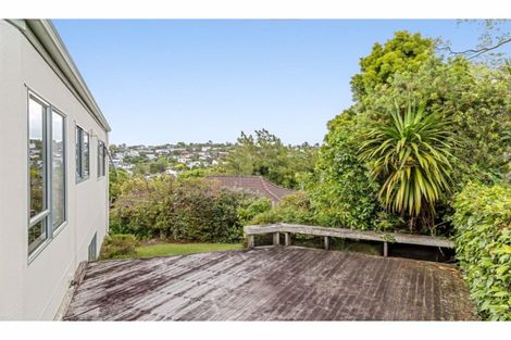 Photo of property in 2/115 Arran Road, Browns Bay, Auckland, 0630