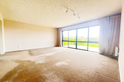 Photo of property in 34 Charles Dickens Drive, Mellons Bay, Auckland, 2014