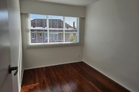 Photo of property in 1/122 Taylor Street, Blockhouse Bay, Auckland, 0600