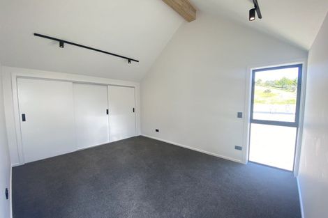 Photo of property in 39 Casterway Crescent, Jacks Point, 9371