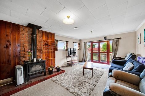 Photo of property in 152 Miranda Street, Stratford, 4332