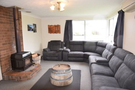 Photo of property in 16 Cargill Street, Waikiwi, Invercargill, 9810