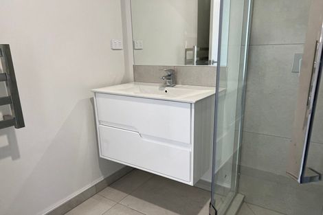 Photo of property in 1 Clonbern Place, Upper Riccarton, Christchurch, 8041