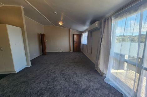 Photo of property in 7a Hampshire Street, Cannons Creek, Porirua, 5024