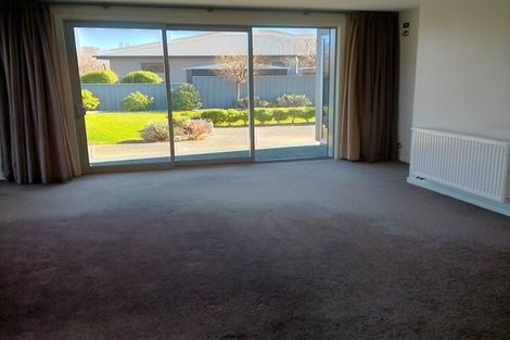 Photo of property in 7 Walnut Grove, Alexandra, 9320