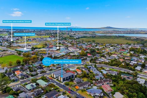 Photo of property in 4a Fowler Street, Northcote, Auckland, 0627