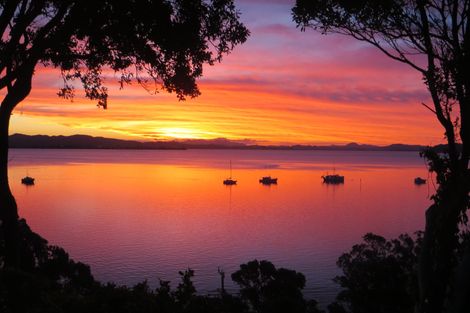 Photo of property in 1993 Whangarei Heads Road, Whangarei Heads, Whangarei, 0174