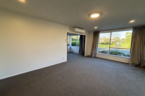 Photo of property in 62 Warren Crescent, Hillmorton, Christchurch, 8025
