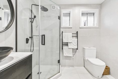 Photo of property in 2/91 Paice Avenue, Sandringham, Auckland, 1025