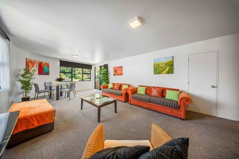 Photo of property in 47/3 Maunganui Road, Mount Maunganui, 3116
