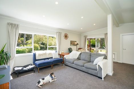 Photo of property in 18 Mahuri Road, Otatara, Invercargill, 9879