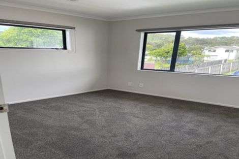 Photo of property in 7 Pitcher Place, Glen Eden, Auckland, 0602