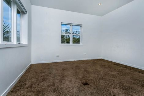 Photo of property in 76 Awa Road, Kumeu, 0891