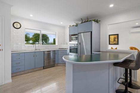 Photo of property in 66 Thornton Road, Cambridge, 3434