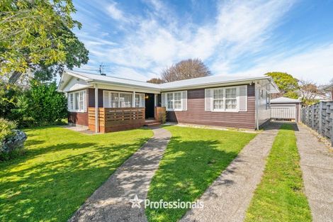 Photo of property in 21 Rosebank Avenue, Avalon, Lower Hutt, 5011