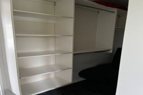 Photo of property in 11 Rosses Place, Pinehill, Auckland, 0632