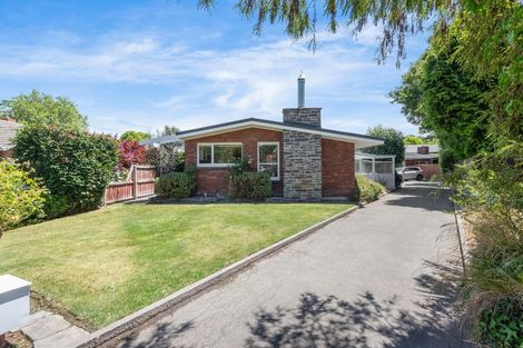 Photo of property in 1/27 Tuirau Place, Ilam, Christchurch, 8041
