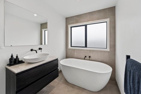 Photo of property in 615 Lyndhurst Road, Frimley, Hastings, 4120