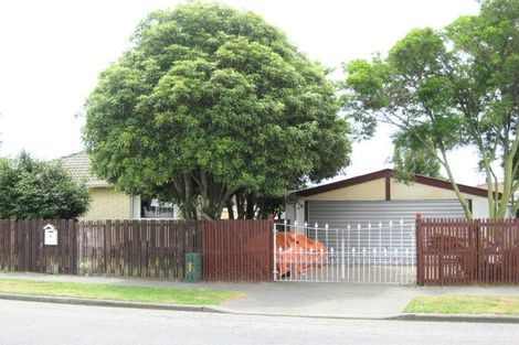 Photo of property in 2 Pateke Place, Bromley, Christchurch, 8062