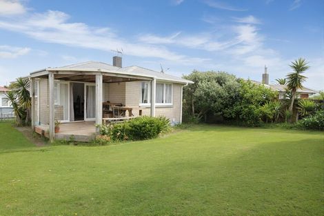 Photo of property in 116 Links Avenue, Mount Maunganui, 3116