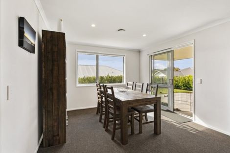 Photo of property in 64 Hillpark Drive, Pokeno, 2402