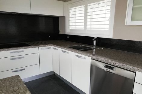 Photo of property in 13 Ruske Place, Grandview Heights, Hamilton, 3200