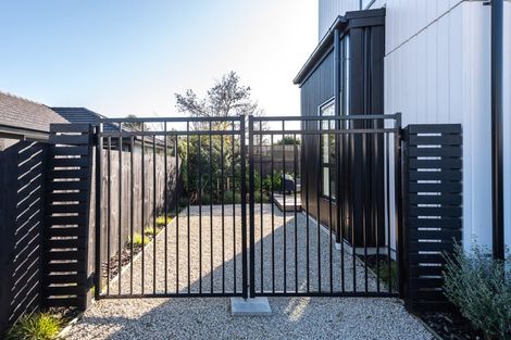 Photo of property in 2/211 Springfield Road, St Albans, Christchurch, 8014