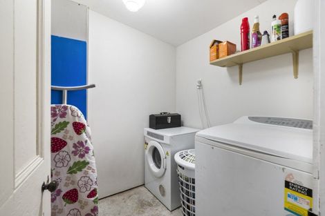 Photo of property in 5 Alexander Street, Ohingaiti, Hunterville, 4785