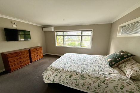Photo of property in 46 Simpson Crescent, Raumati Beach, Paraparaumu, 5032