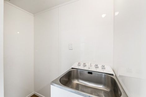 Photo of property in 1 Ruskin Place, Westown, New Plymouth, 4310