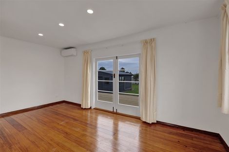 Photo of property in 29 Wilson Street, Waverley, 4510