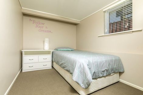 Photo of property in 3 Acacia Road, Torbay, Auckland, 0632