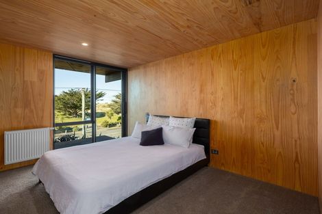 Photo of property in 320 Marine Parade, New Brighton, Christchurch, 8061