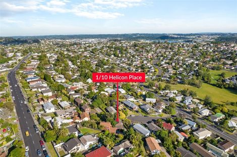 Photo of property in 2/10 Helicon Place, Totara Vale, Auckland, 0629