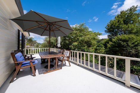 Photo of property in 34 Milton Terrace, Picton, 7220