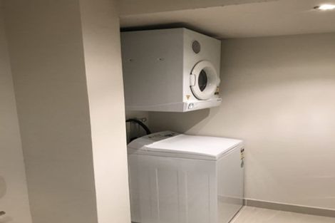 Photo of property in The Quay, 1/332b1 Lambton Quay, Wellington Central, Wellington, 6011