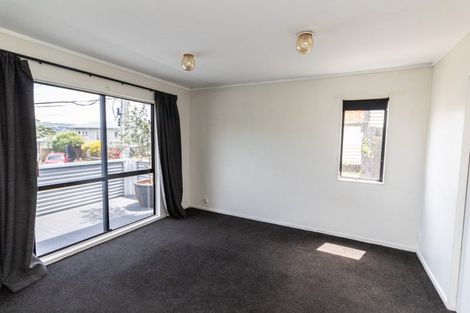Photo of property in 25 Tukanae Street, Strathmore Park, Wellington, 6022