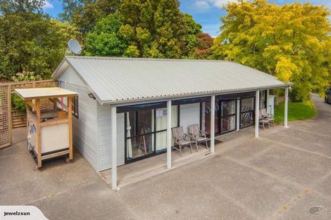 Photo of property in 25 Hull Road, Waitoki, Kaukapakapa, 0871