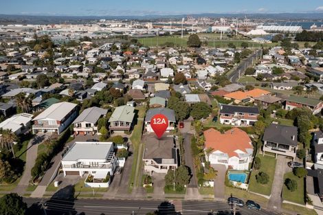 Photo of property in 12a Orkney Road, Mount Maunganui, 3116