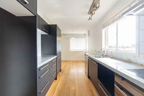 Photo of property in 72 Mears Road, St Andrews, Hamilton, 3200