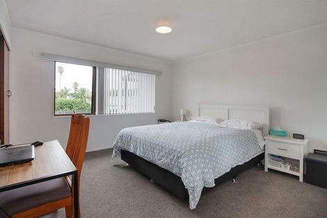 Photo of property in 4 Seaway Road, Clarks Beach, 2122