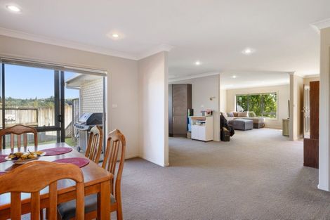 Photo of property in 22 Caldera Close, Pyes Pa, Tauranga, 3112