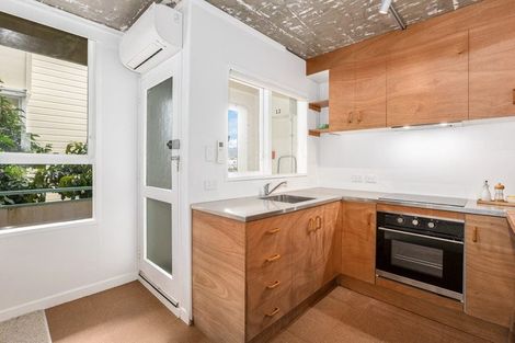 Photo of property in 12/60 Rintoul Street, Newtown, Wellington, 6021
