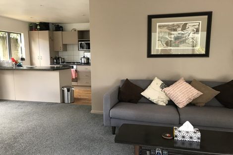 Photo of property in 22 Gatman Street, Birkdale, Auckland, 0626