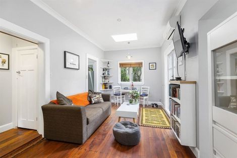 Photo of property in 54 Liardet Street, Vogeltown, Wellington, 6021